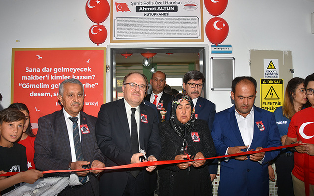 şehit Polis özel Harekât Ahmet Altun Kütüphanesi Açıldı