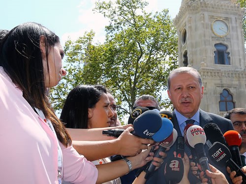 İspanya’daki Terör Saldırısı: “deaş'ı şiddetle Kınıyor Ve Lanetliyoruz”