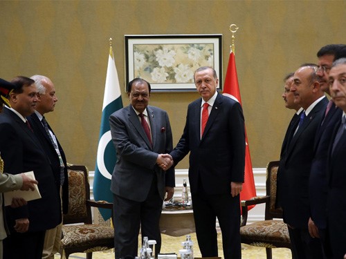 Cumhurbaşkanı Erdoğan, Pakistan Cumhurbaşkanı Hüseyin İle Görüştü