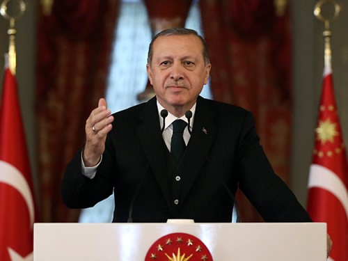 “d-8, Mevcut Düzene Karşı Kuvvetli Bir Tezdir”