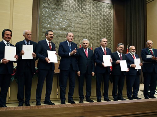 “savunmadan İletişime, Sağlıktan Tarıma, Yapay Zekâya Kadar Her Alanda Yeni Yaklaşımlara İhtiyacımız Var”