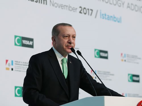 “çocuklarımıza Teknolojiyi Bilinçli Kullanma Eğitimi Vermeliyiz”