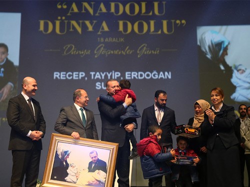 “göçmenler Konusunda Başımız Ne Kadar Dikse, Kendilerini Gelişmiş ülke Olarak Tanımlayanların Başı O Kadar Eğik”