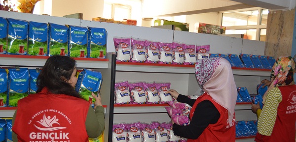 Gençlik Merkezi Yarım Elma Derneğini Ziyaret Etti