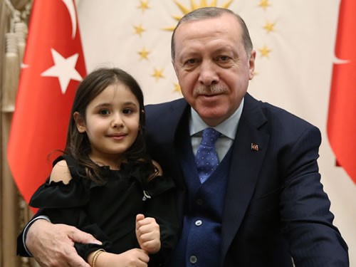 Cumhurbaşkanı Erdoğan, ırmak Ayşe İstek’i Kabul Etti