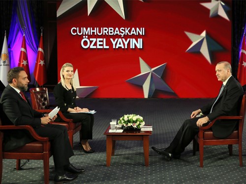 Cumhurbaşkanı Erdoğan, Trt özel Yayınına Katıldı