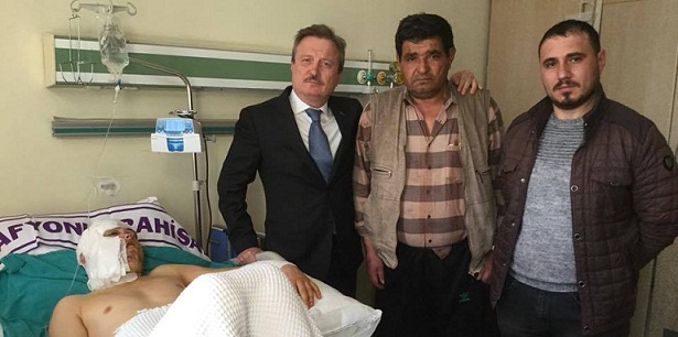 Dr. Mahmut Koçak Hastanede Gazimizi Ziyaret Etti