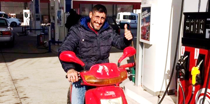 Hırsızlar Sevilen Radyocunun Motosikletini çaldı