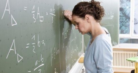 Köy öğretmeni Köye Mahkum Mu?