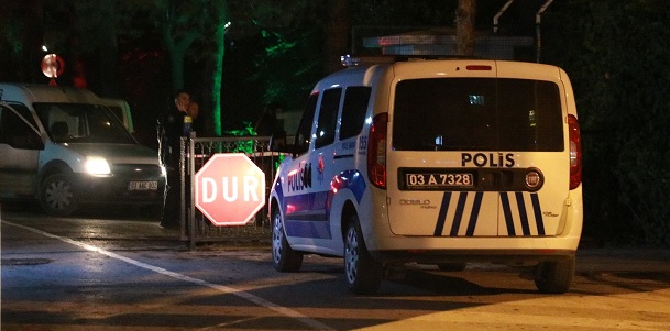 Nöbet Tutan Asker İntihar Etti..!!