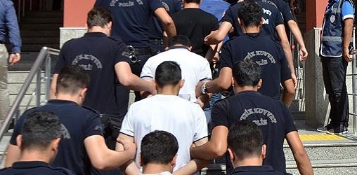 Fetö'cü 20 Dernekci Gözaltına Alındı