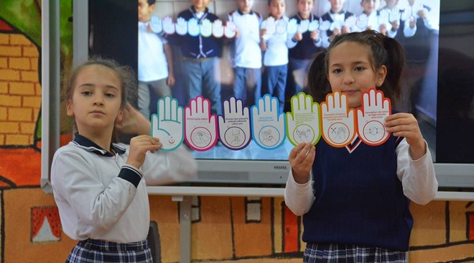 çocuklara Temizlik Ve 112 Eğitimi