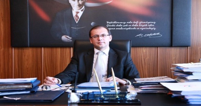 Yeni üniversitenin Rektörü Prof. Dr. Okumuş Oldu