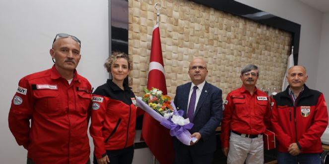 Akut Ekibinden Başkan çoban´a Ziyaret