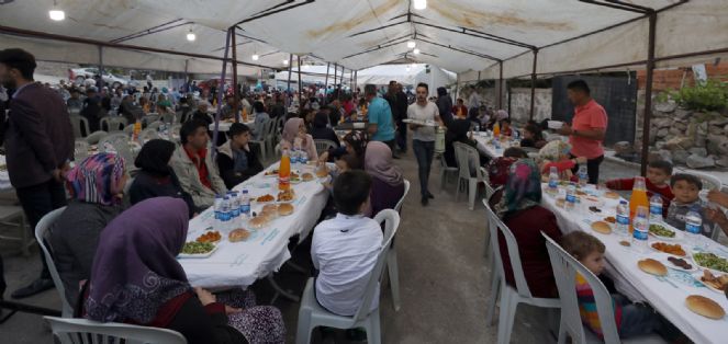 Mahalle İftarlarına Büyük İlgi