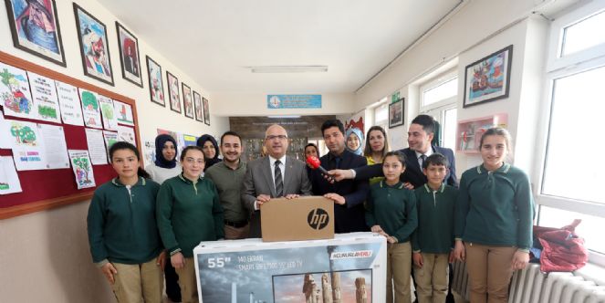 Başkan çoban Eğitim Desteğine Devam Ediyor