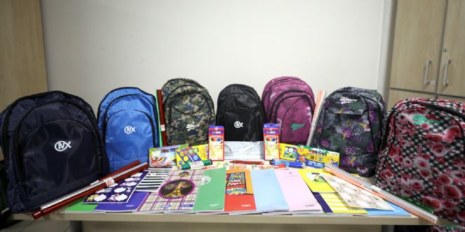 Belediyeden Bin 500 öğrenciye Kırtasiye Yardımı