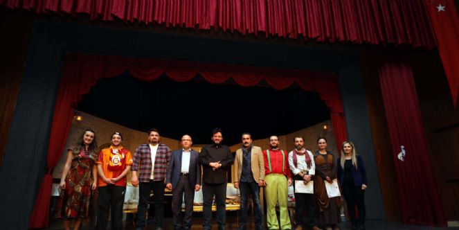 Dünya Tiyatrolar Günü Kutlu Olsun