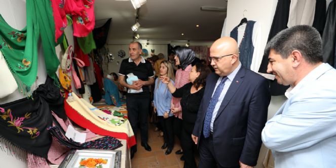 El Emeği Göz Nuru Eserler Görücüye çıktı