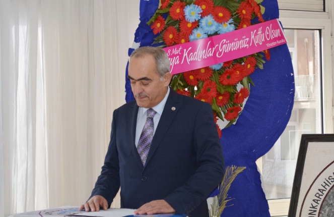 Kadına Verilen Değer Yılda Bir Gün Kutlama İle Geçiştirilemez