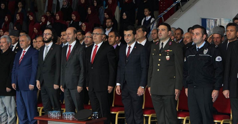 Cumhuriyet Bayramı İlçemizde Törenlerle Kutlandı