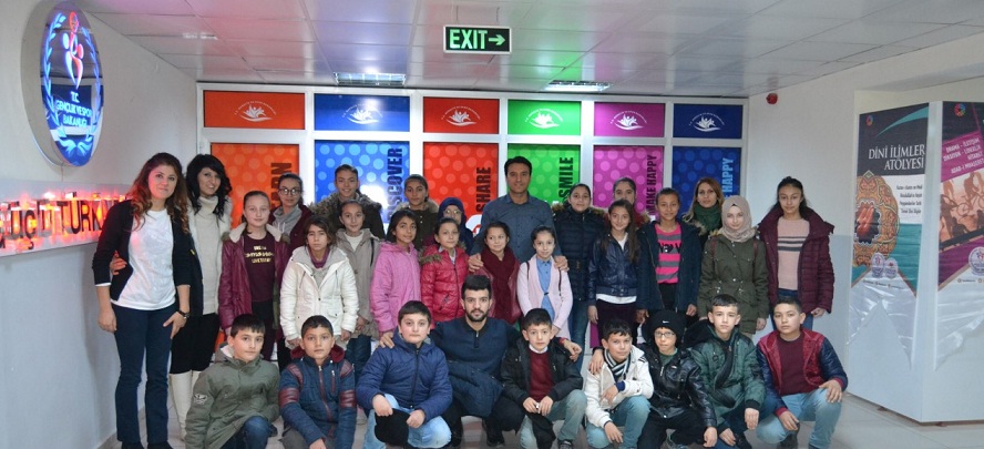 Karahisar Gençlik Merkezi Susuz Ortaokulu öğrencileri İle Buluştu