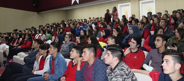 Karahisar Gençlik Merkezi Park Koleji Gençleri İle Bir Araya Geldi.