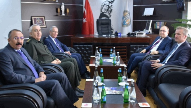 Vali Mustafa Tutulmaz Dinar Belediyesini Ziyaret Etti