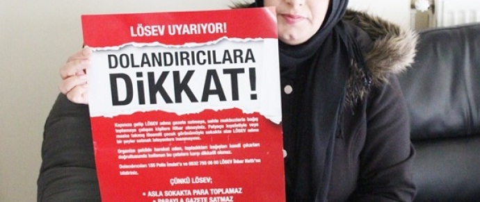 Dolandırıcılar Afyon Merkez'de Cirit Atıyor