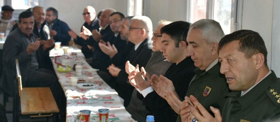 Vali Tutulmaz ‘zeytin Dalı Harekâtı’ İçin Düzenlenen Mevlidi şerif Programına Katıldı