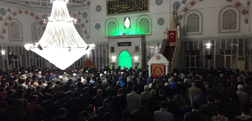 Regaib Kandili özerler Camiinde çoşkuyla Kutlandı