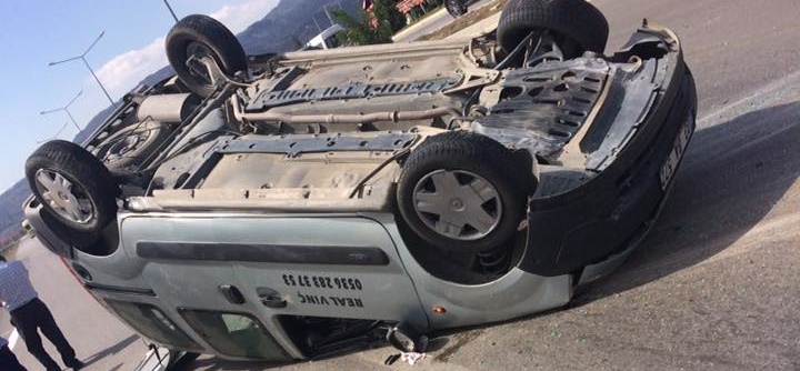 Ans Yolundaki Trafik Kazasında 1 Kişi Yaralandı