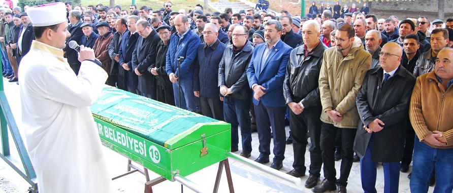 Başkan Kumartaşlı'nın Annesi Vefat Etti