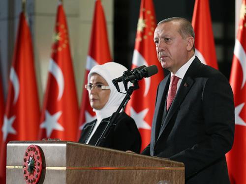 “türkiye, Arkasında Yüzlerce Milyon Kardeşinin Duasıyla Tarihî Bir Mücadele Yürütüyor”