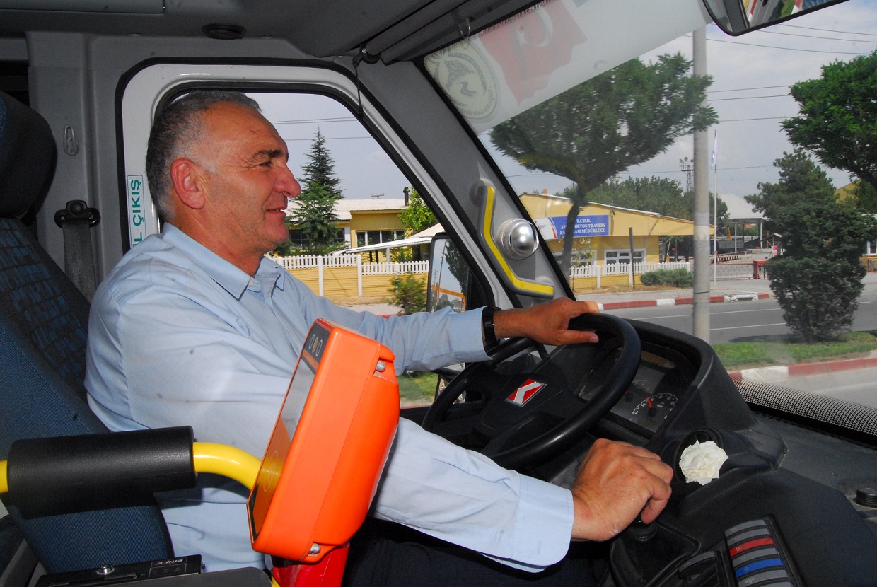 Afyonkarahisar'da örnek şöför