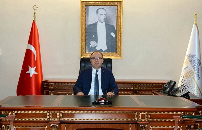 Vali Tutulmaz Sporculara Başarılar Diledi