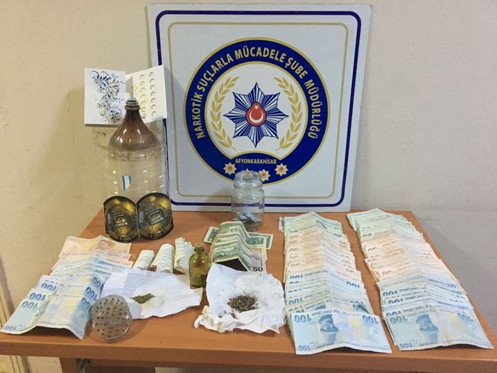 Erenler'de Uyuşturucu Satıcılarına Baskın