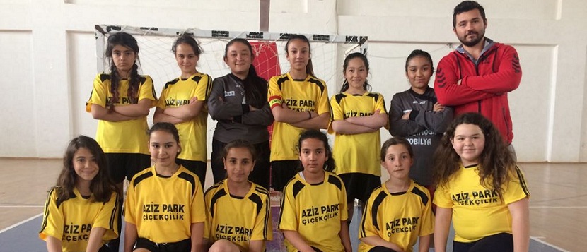 Dinar’da Küçük Kızlar Ve Küçük Erkekler Futsal Maçları Tamamlandı