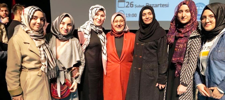 Milletvekili Hatice özkal, Gümüşhane üniversitesi’nde 28 şubat Paneline Katıldı