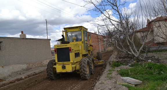 şuhut'ta Altyapısı Tamamlanan Bölgede Yol çalışması Başladı