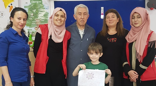 Miniklerin Ebru Heyecanı Bir Başka Güzel