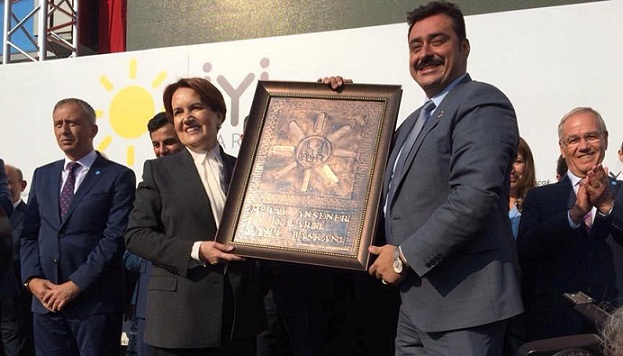 Başkan Okumuş’tan şiirli Gönderme