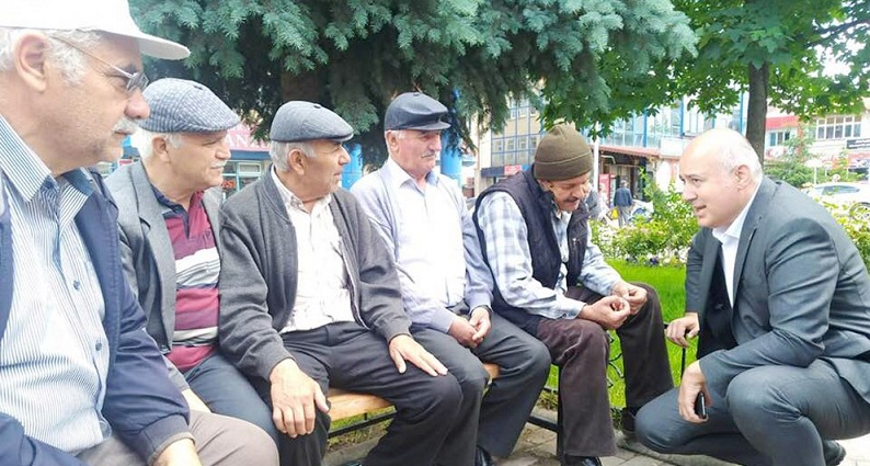 Civelek’e 7’den 77’ye Her Kesimden Yoğun İlgi