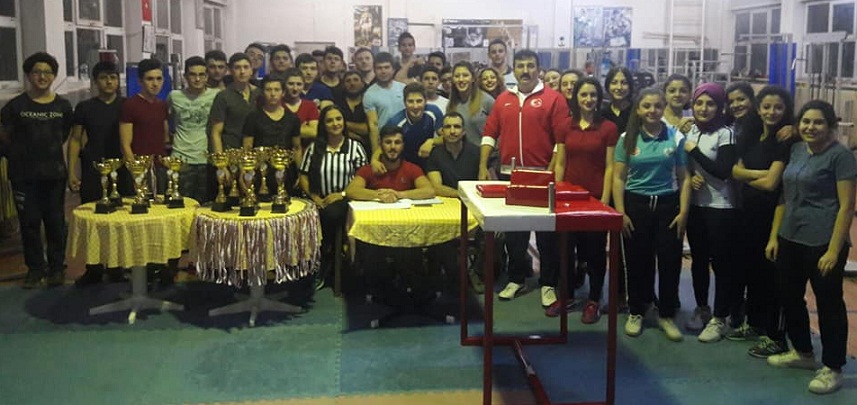 Bilek Güreşi şampiyonası Afyonkarahisar’da Yapıldı