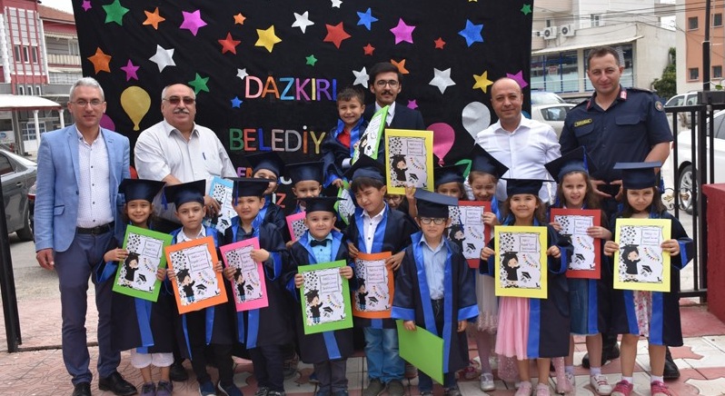 Dazkırı’da Kreşin 4.mezunları