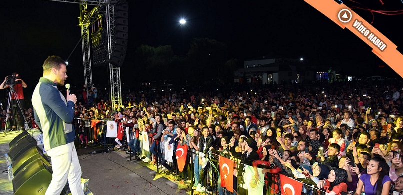 Afyon'da Sinan Akçıl Coşkusu Yaşandı