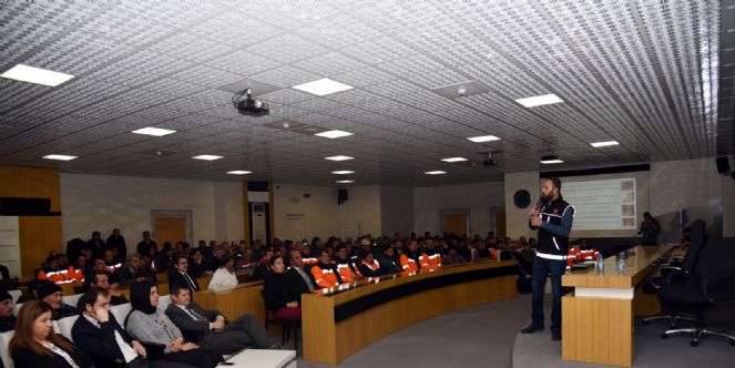 Belediye Personeline Madde Bağımlılığı Eğitimi