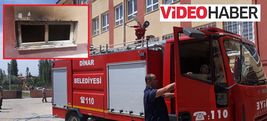 Dinar şakir ünver İlkokulluda Yangı çıktı..!!