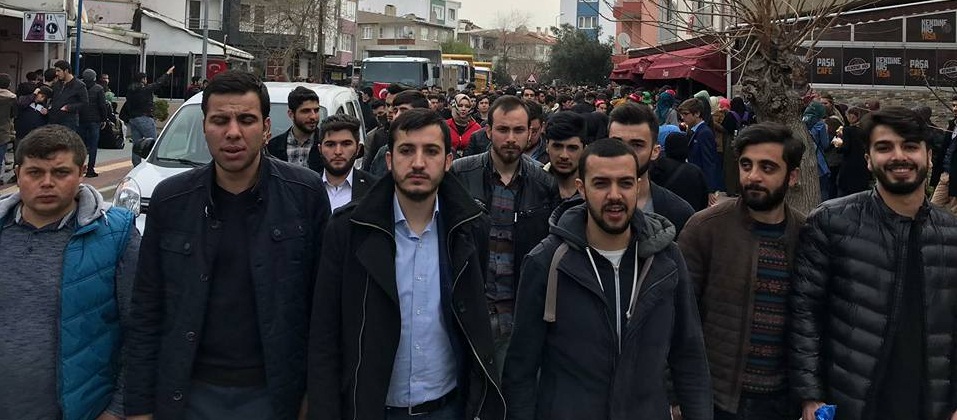 Ak Gençler Ecdadın Yolunda çanakkale'de