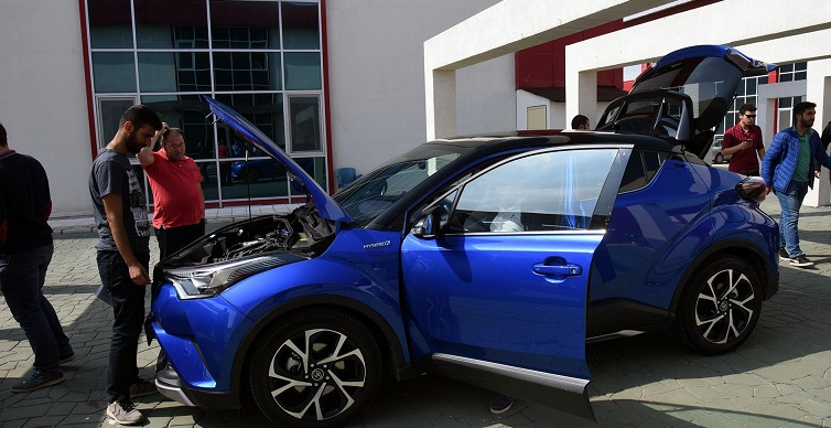 Hibrit Araç Tanıtımı Ve Test Sürüşü Etkinliği Düzenlendi